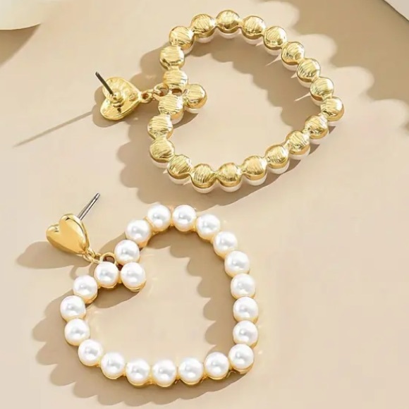 Pearl Heart Gold Toned Stud Earrings - Picture 2 of 2